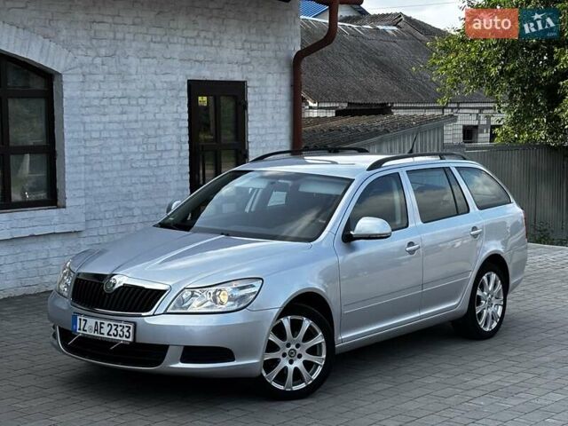 Сірий Шкода Октавія, об'ємом двигуна 1.6 л та пробігом 237 тис. км за 7990 $, фото 1 на Automoto.ua