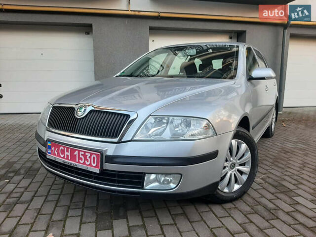 Шкода Октавия 2009 в Коломые на Automoto.ua Серый Шкода Октавия, объемом двигателя 1.6 л и пробегом 162 тыс. км за 6599 $, фото 1 на Automoto.ua