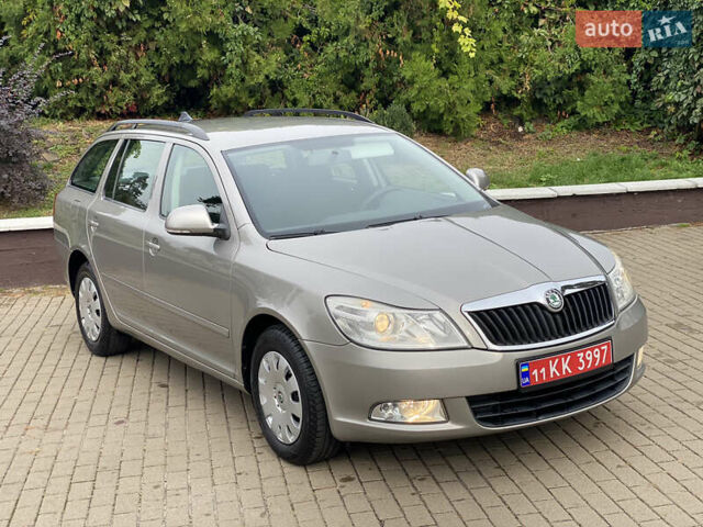 Сірий Шкода Октавія, об'ємом двигуна 1.6 л та пробігом 174 тис. км за 7650 $, фото 1 на Automoto.ua