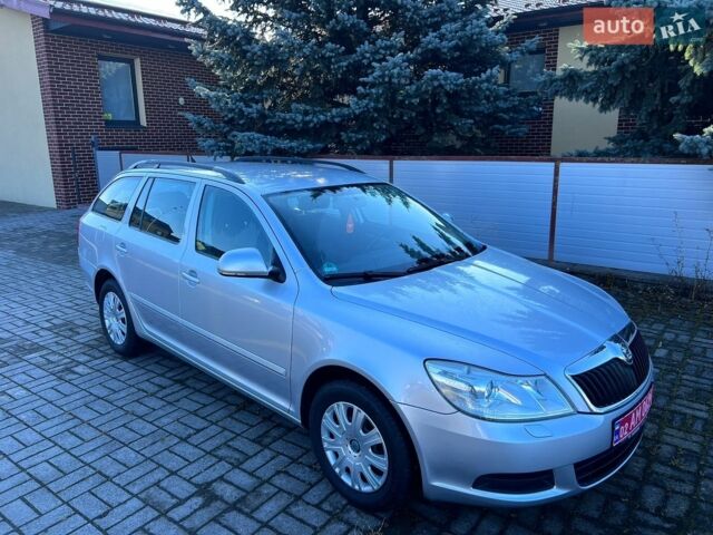 Сірий Шкода Октавія, об'ємом двигуна 1.6 л та пробігом 193 тис. км за 8200 $, фото 1 на Automoto.ua
