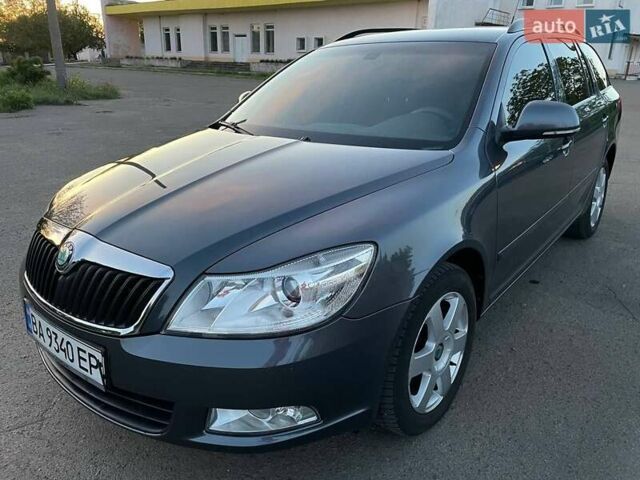 Серый Шкода Октавия, объемом двигателя 1.8 л и пробегом 200 тыс. км за 7500 $, фото 1 на Automoto.ua