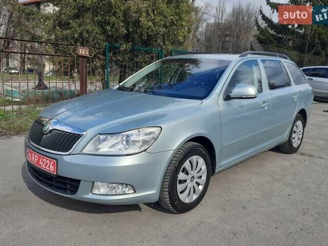 Серый Шкода Октавия, объемом двигателя 1.4 л и пробегом 240 тыс. км за 7199 $, фото 1 на Automoto.ua
