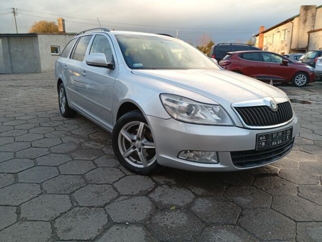 Шкода Октавія 2009 у Немирове на Automoto.ua Сірий Шкода Октавія, об'ємом двигуна 1.9 л та пробігом 342 тис. км за 2850 $, фото 1 на Automoto.ua