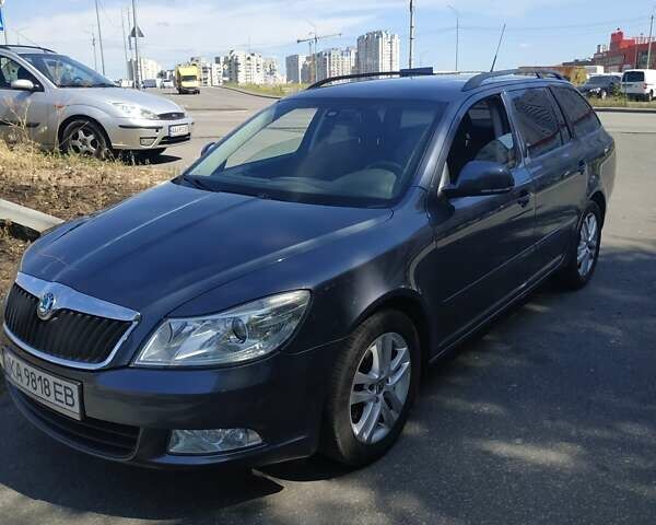 Сірий Шкода Октавія, об'ємом двигуна 1.8 л та пробігом 235 тис. км за 6300 $, фото 1 на Automoto.ua