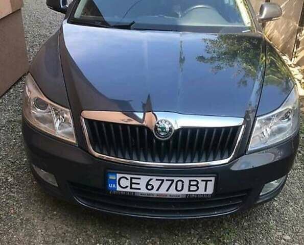 Серый Шкода Октавия, объемом двигателя 1.8 л и пробегом 176 тыс. км за 8200 $, фото 1 на Automoto.ua