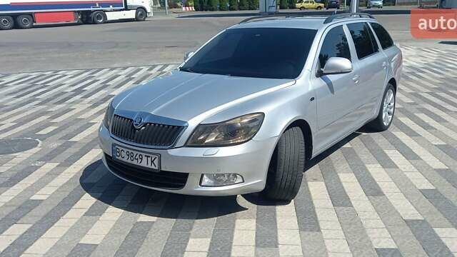 Серый Шкода Октавия, объемом двигателя 1.97 л и пробегом 313 тыс. км за 9000 $, фото 1 на Automoto.ua
