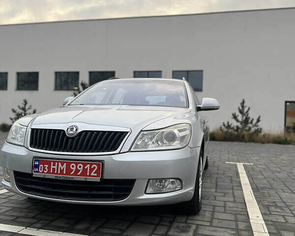 Серый Шкода Октавия, объемом двигателя 1.4 л и пробегом 217 тыс. км за 7100 $, фото 1 на Automoto.ua