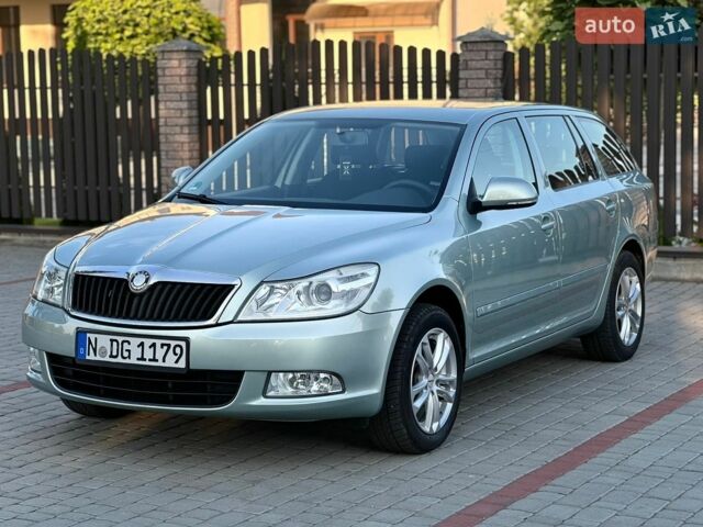Сірий Шкода Октавія, об'ємом двигуна 1.6 л та пробігом 197 тис. км за 7500 $, фото 1 на Automoto.ua