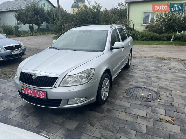 Сірий Шкода Октавія, об'ємом двигуна 1.6 л та пробігом 281 тис. км за 7800 $, фото 1 на Automoto.ua