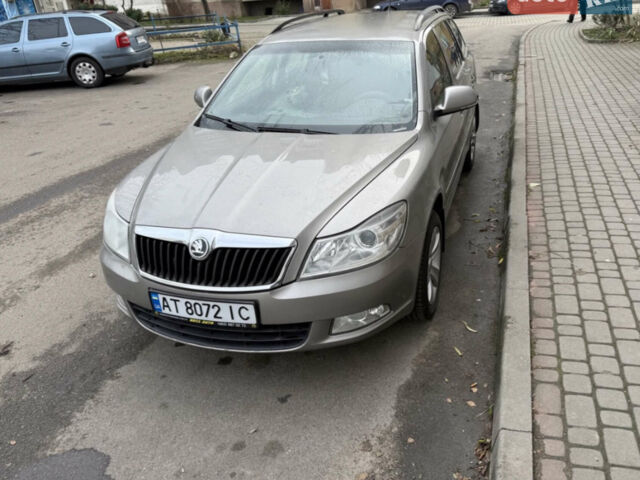 Сірий Шкода Октавія, об'ємом двигуна 1.8 л та пробігом 225 тис. км за 6200 $, фото 1 на Automoto.ua