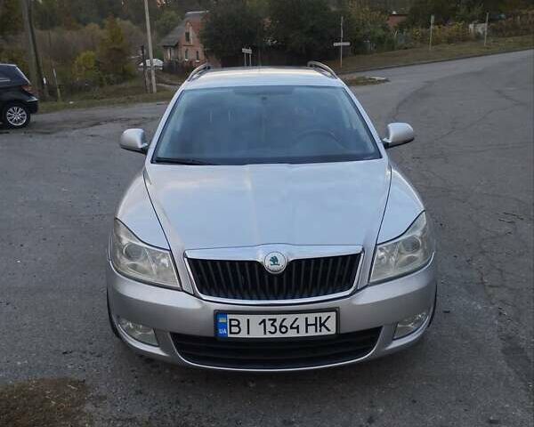 Серый Шкода Октавия, объемом двигателя 1.6 л и пробегом 280 тыс. км за 8100 $, фото 1 на Automoto.ua