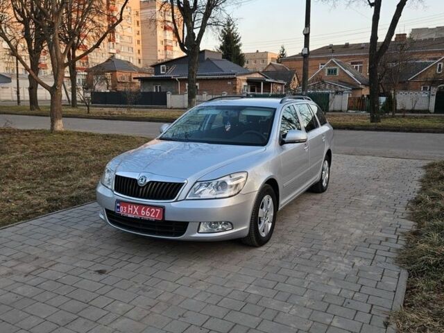 Сірий Шкода Октавія, об'ємом двигуна 1.4 л та пробігом 225 тис. км за 7100 $, фото 1 на Automoto.ua