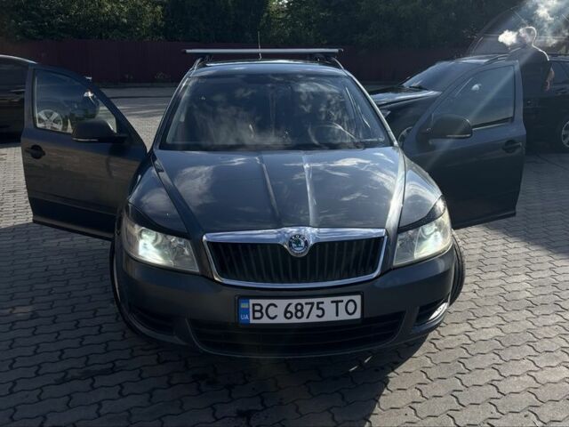 Сірий Шкода Октавія, об'ємом двигуна 1.9 л та пробігом 350 тис. км за 7000 $, фото 1 на Automoto.ua