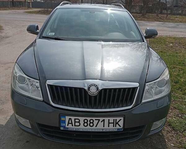 Серый Шкода Октавия, объемом двигателя 1.6 л и пробегом 190 тыс. км за 7600 $, фото 1 на Automoto.ua