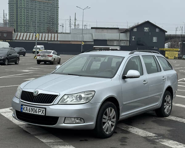 Сірий Шкода Октавія, об'ємом двигуна 1.6 л та пробігом 295 тис. км за 6599 $, фото 1 на Automoto.ua