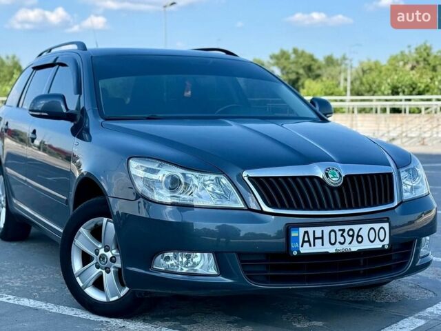 Серый Шкода Октавия, объемом двигателя 1.8 л и пробегом 147 тыс. км за 8900 $, фото 1 на Automoto.ua