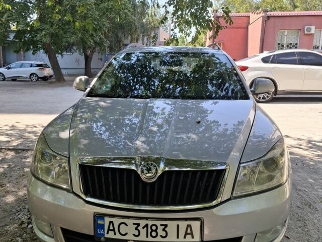 Сірий Шкода Октавія, об'ємом двигуна 1.6 л та пробігом 220 тис. км за 8635 $, фото 1 на Automoto.ua