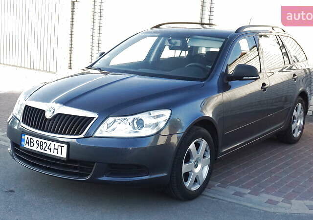 Сірий Шкода Октавія, об'ємом двигуна 1.39 л та пробігом 166 тис. км за 7500 $, фото 1 на Automoto.ua