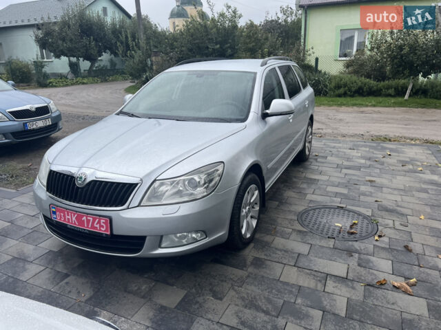 Серый Шкода Октавия, объемом двигателя 1.6 л и пробегом 281 тыс. км за 7000 $, фото 1 на Automoto.ua