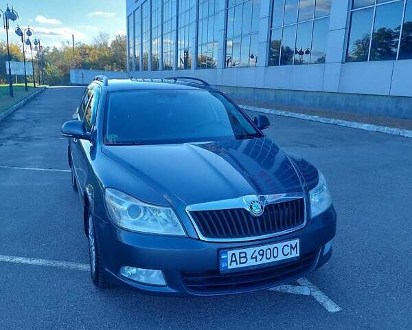 Сірий Шкода Октавія, об'ємом двигуна 1.99 л та пробігом 395 тис. км за 7500 $, фото 1 на Automoto.ua