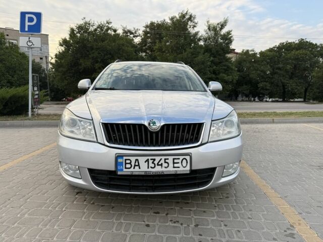 Сірий Шкода Октавія, об'ємом двигуна 1.6 л та пробігом 308 тис. км за 6521 $, фото 1 на Automoto.ua