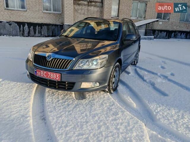 Сірий Шкода Октавія, об'ємом двигуна 1.4 л та пробігом 249 тис. км за 7300 $, фото 1 на Automoto.ua
