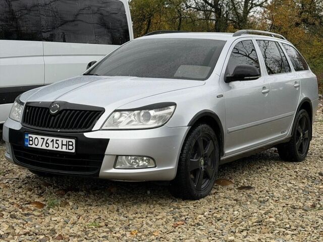 Серый Шкода Октавия, объемом двигателя 1.8 л и пробегом 180 тыс. км за 4700 $, фото 1 на Automoto.ua