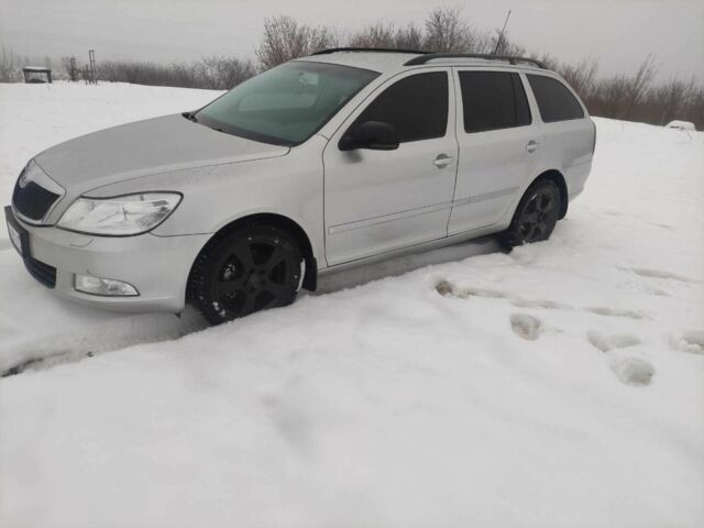 Серый Шкода Октавия, объемом двигателя 1.8 л и пробегом 195 тыс. км за 6400 $, фото 1 на Automoto.ua