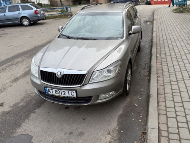 Серый Шкода Октавия, объемом двигателя 1.8 л и пробегом 225 тыс. км за 6400 $, фото 1 на Automoto.ua