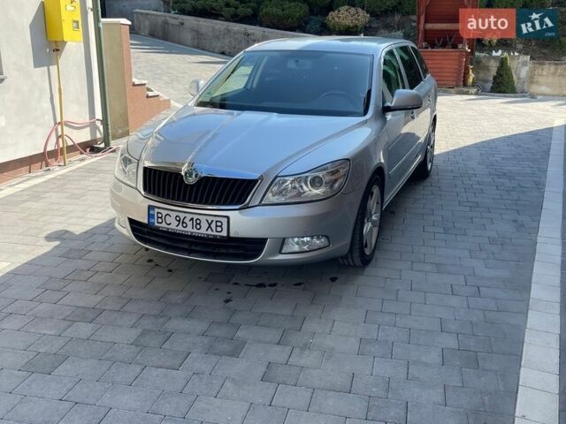 Серый Шкода Октавия, объемом двигателя 2 л и пробегом 250 тыс. км за 8600 $, фото 1 на Automoto.ua