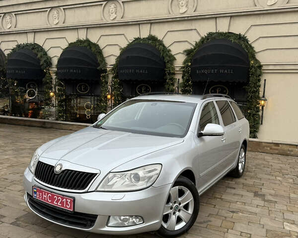 Серый Шкода Октавия, объемом двигателя 1.6 л и пробегом 194 тыс. км за 7700 $, фото 1 на Automoto.ua