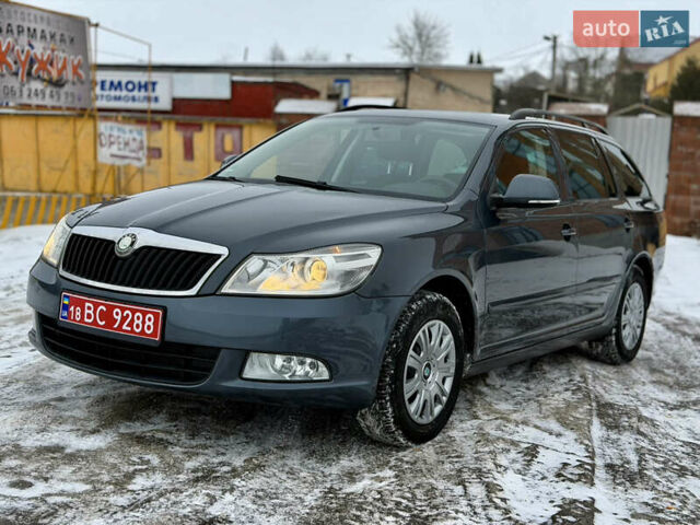 Серый Шкода Октавия, объемом двигателя 1.8 л и пробегом 196 тыс. км за 6599 $, фото 1 на Automoto.ua
