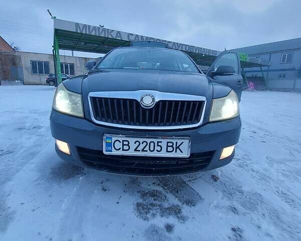 Сірий Шкода Октавія, об'ємом двигуна 1.6 л та пробігом 394 тис. км за 5800 $, фото 1 на Automoto.ua