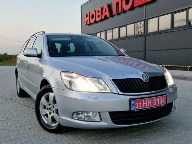 Серый Шкода Октавия, объемом двигателя 1.6 л и пробегом 229 тыс. км за 8100 $, фото 1 на Automoto.ua