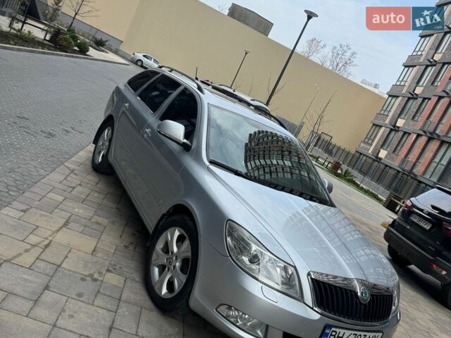 Серый Шкода Октавия, объемом двигателя 1.8 л и пробегом 205 тыс. км за 8600 $, фото 1 на Automoto.ua