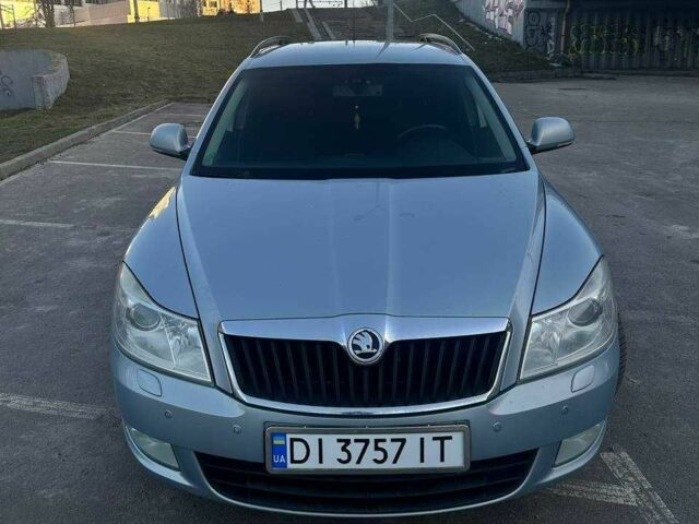 Сірий Шкода Октавія, об'ємом двигуна 1.6 л та пробігом 277 тис. км за 4500 $, фото 1 на Automoto.ua