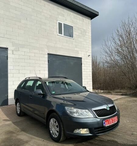 Серый Шкода Октавия, объемом двигателя 1.6 л и пробегом 184 тыс. км за 7499 $, фото 1 на Automoto.ua