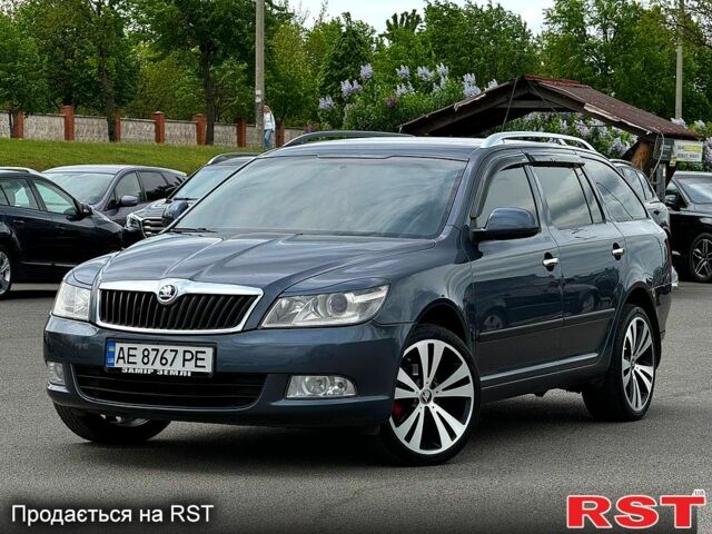 Сірий Шкода Октавія, об'ємом двигуна 1.6 л та пробігом 242 тис. км за 7200 $, фото 1 на Automoto.ua