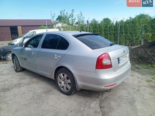 Сірий Шкода Октавія, об'ємом двигуна 1.6 л та пробігом 296 тис. км за 5700 $, фото 1 на Automoto.ua