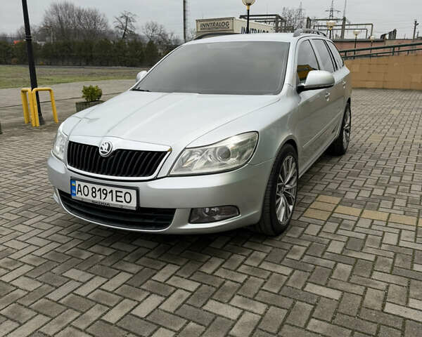 Серый Шкода Октавия, объемом двигателя 1.6 л и пробегом 292 тыс. км за 7199 $, фото 1 на Automoto.ua