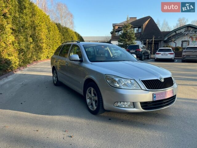 Серый Шкода Октавия, объемом двигателя 1.6 л и пробегом 167 тыс. км за 8700 $, фото 1 на Automoto.ua