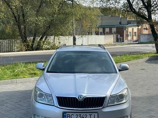 Серый Шкода Октавия, объемом двигателя 1.6 л и пробегом 410 тыс. км за 5999 $, фото 1 на Automoto.ua