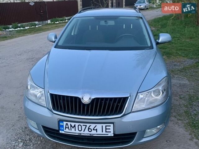 Серый Шкода Октавия, объемом двигателя 1.2 л и пробегом 268 тыс. км за 5800 $, фото 1 на Automoto.ua