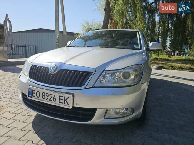 Сірий Шкода Октавія, об'ємом двигуна 1.6 л та пробігом 232 тис. км за 7500 $, фото 1 на Automoto.ua