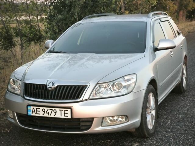 Сірий Шкода Октавія, об'ємом двигуна 1.6 л та пробігом 192 тис. км за 8515 $, фото 1 на Automoto.ua