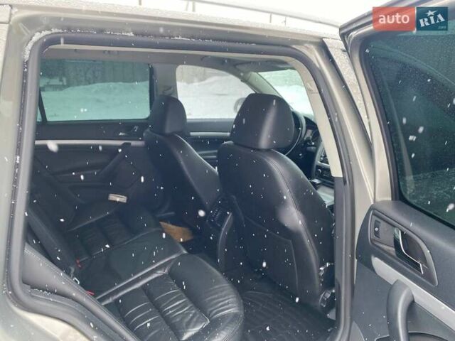 Сірий Шкода Октавія, об'ємом двигуна 1.97 л та пробігом 285 тис. км за 9200 $, фото 1 на Automoto.ua