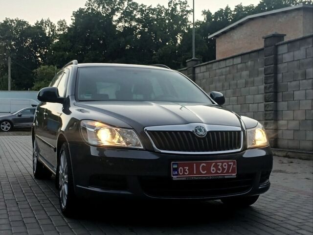 Сірий Шкода Октавія, об'ємом двигуна 1.4 л та пробігом 228 тис. км за 6400 $, фото 1 на Automoto.ua