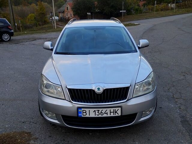 Сірий Шкода Октавія, об'ємом двигуна 1.6 л та пробігом 280 тис. км за 8100 $, фото 1 на Automoto.ua