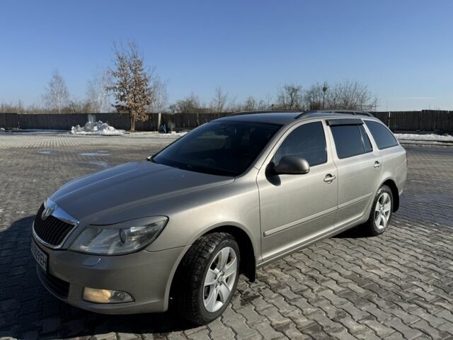 Серый Шкода Октавия, объемом двигателя 1.6 л и пробегом 325 тыс. км за 6500 $, фото 1 на Automoto.ua