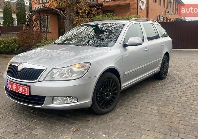 Сірий Шкода Октавія, об'ємом двигуна 1.4 л та пробігом 199 тис. км за 8450 $, фото 1 на Automoto.ua